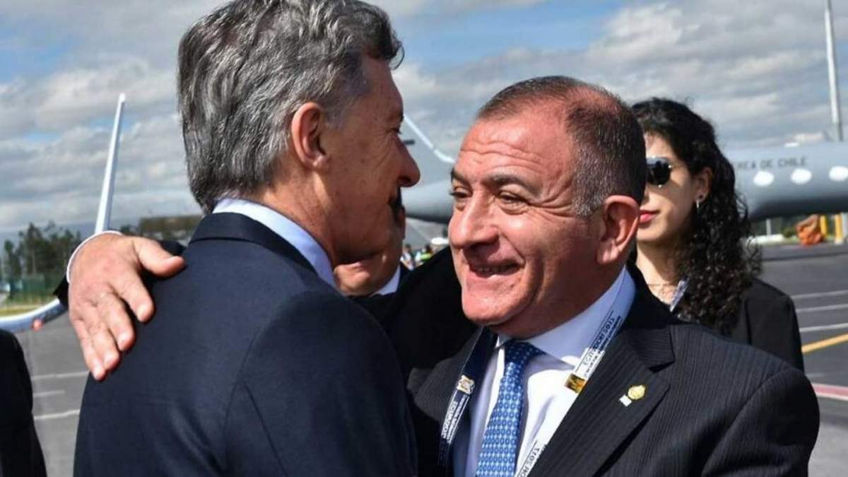 Luis Juez junto a Mauricio Macri. Fuente: (Twitter)