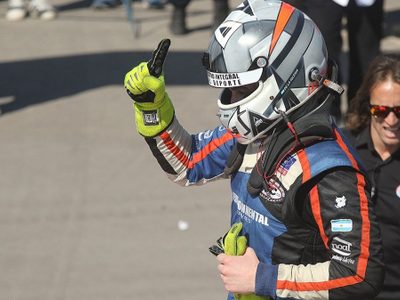 Pole y récord para el neuquino Lautaro De La Iglesia en el TC Pista