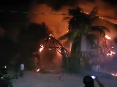 Un incendio destruye los hoteles Casa Tortugas y Mawimbi de la isla Holbox