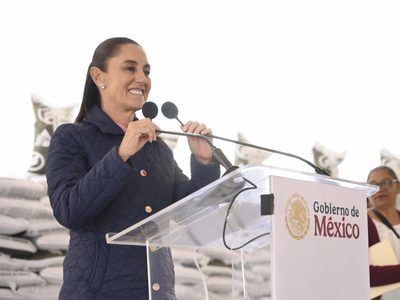 Claudia Sheinbaum defiende el nombre de Golfo de México ante dichos de Trump