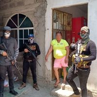 Grupo Sombra reparte despensas en Veracruz; exhorta a 'quedarse en casa”