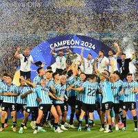 Éxitoso en la cancha y en las arcas: cuánto dinero se llevó Racing tras quedarse con la Recopa