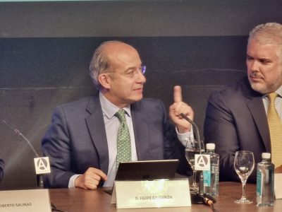 Desde España, Calderón se mete a la controversia por las reformas de AMLO