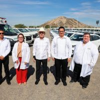 Gobernador Durazo fortalece atención médica en el estado con entrega de 231 vehículos y ambulancias