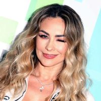 ¡Wow! Aracely Arámbula logra que nadie deje de mirarle justo "ahí". ¿Te animas al zoom?