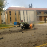 Explosión de coche bomba deja al menos ocho muertos y 41 heridos en Bogotá