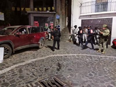 Taxco vive noche de terror por enfrentamiento entre policías y sicarios