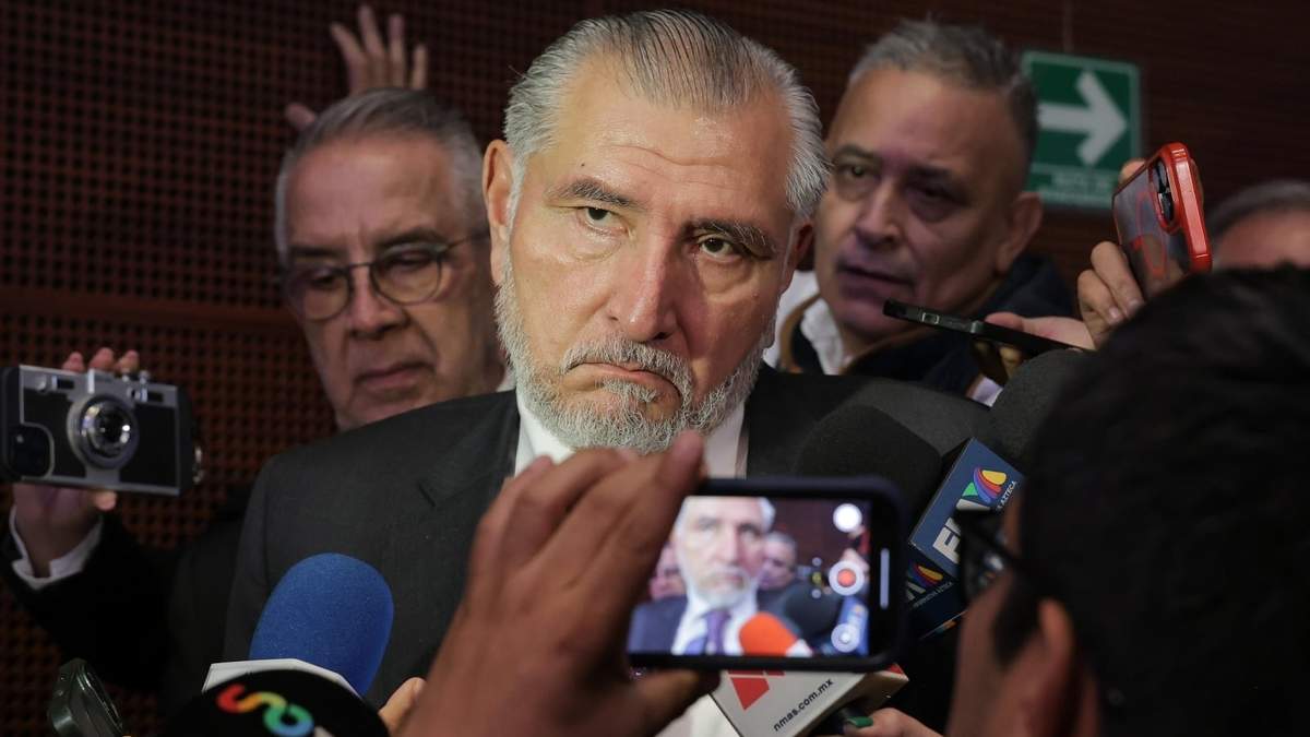 Adán Augusto López en el Senado de la República