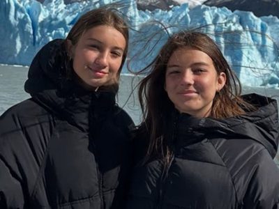 Indiana y Sienna Cubero hicieron match con una prenda tejida que es furor este invierno