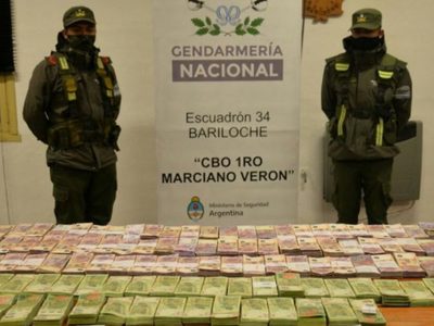 Conmoción en Río Negro: funcionaria llevaba millones en rodado oficial