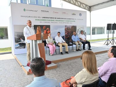 "No contesto pendejadas", responde gobernador de Tabasco por bloqueos ante crisis energética