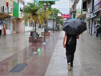 Alerta meteorológica por tormentas y altas temperaturas: alcanzan a 16 provincias