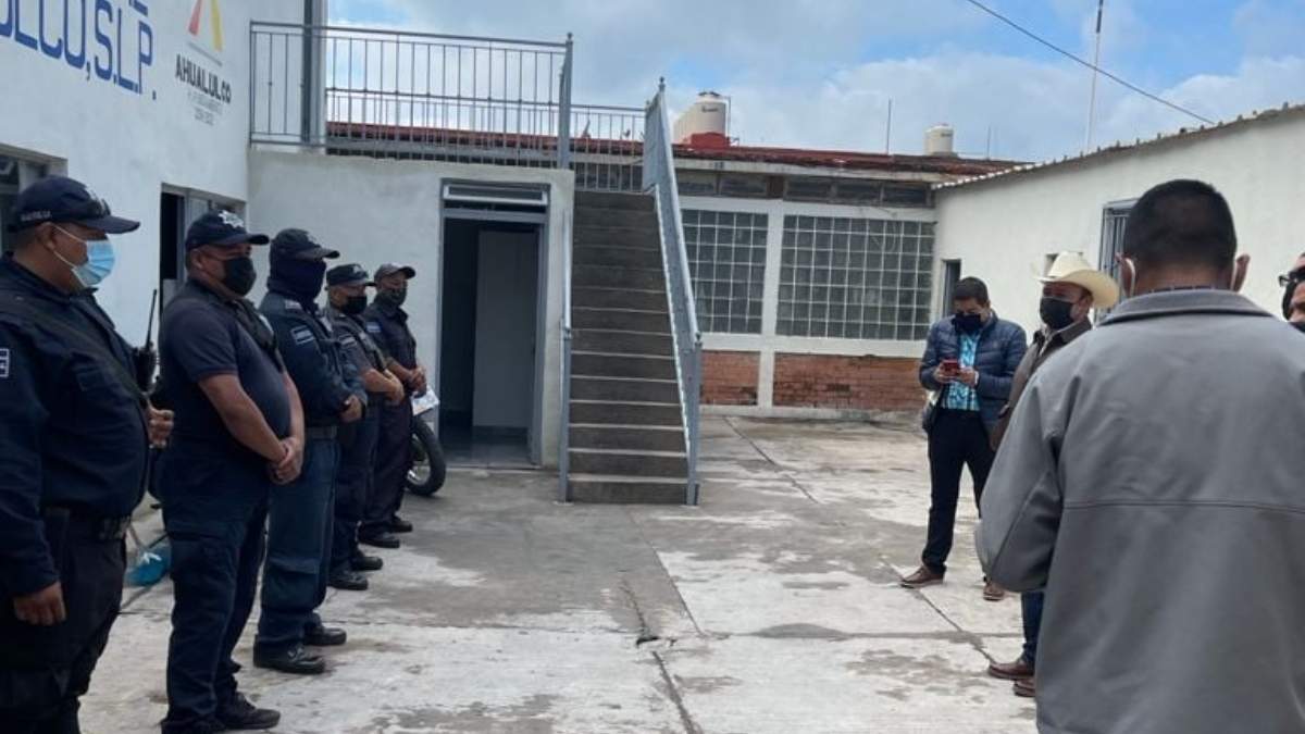 Policías municipales de Ahualulco, en San Luis Potosí