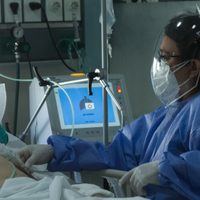 Crece el temor por las nuevas cepas de coronavirus en Río Negro: no frena la ola de contagios