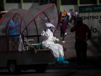 Tercera ola de covid-19 arroja 20 mil 633 contagios y 835 muertes más