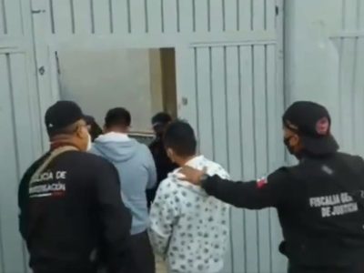 Detienen a cuatro policías de Ecatepec acusados de secuestro y robo