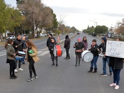 Contra los “ñoquis”: autoconvocados de Desarrollo Social protestan por tercera semana consecutiva