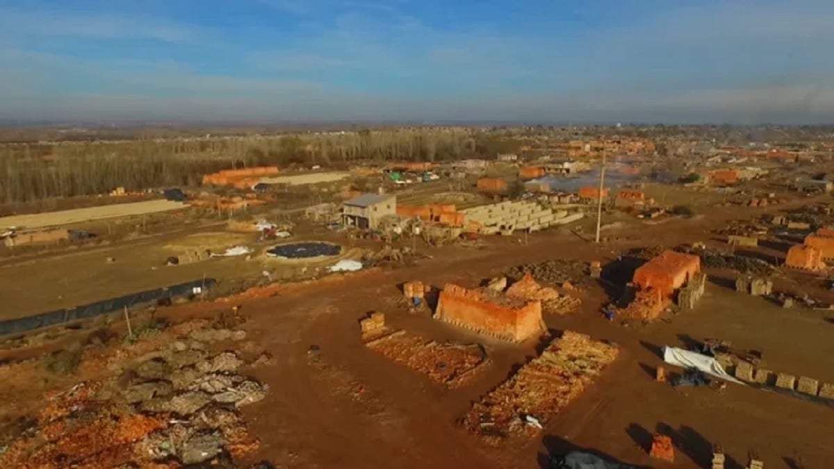 El hallazgo de los restos humanos ocurrió en la Colonia 12 de Octubre de Allen. Fuente (X)