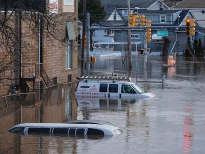 Desastres naturales causaron pérdidas mundiales por 250 mmdd: Munich Re