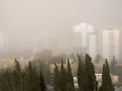 Nublado y con fuertes ráfagas de viento: así estará el clima en Neuquén