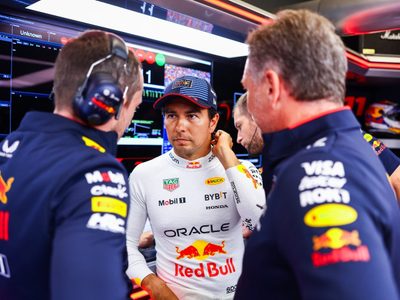 “No puede”: Helmut Marko volvió a apuntar contra el rendimiento de Checo Pérez