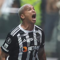 Un pie afuera de la Libertadores: Atlético Mineiro vapuleó a River con un contundente 3 a 0