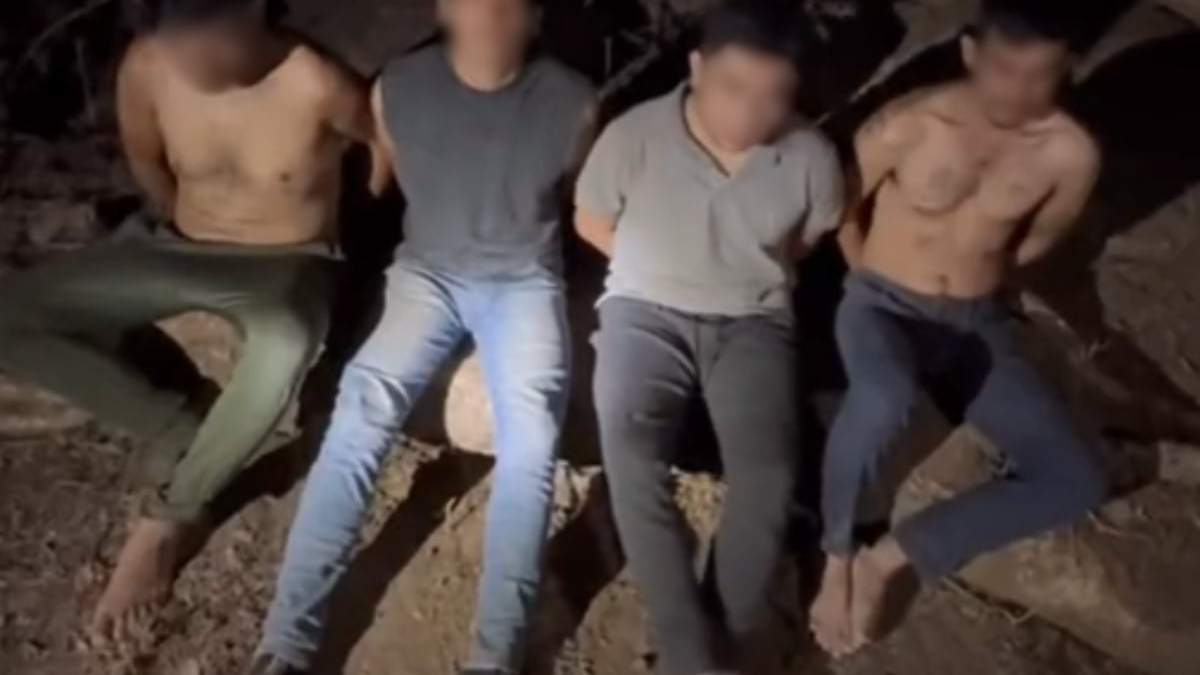 Los cuatro jóvenes que aparecen en el video