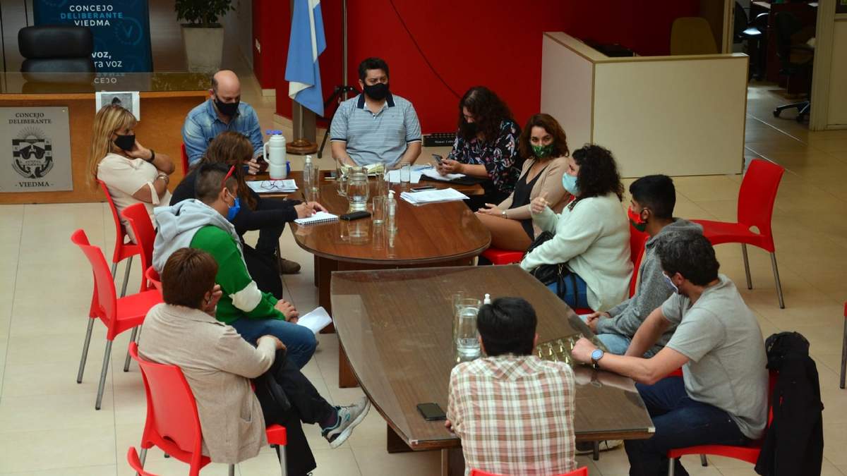 Se reunieron en la sede del Concejo Deliberante de Viedma. Fuente: (Twitter)