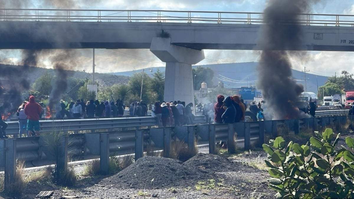 El bloqueo de la autopista Puebla-Córdoba