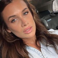 Así reaccionó la madre de Cami Homs frente a los dichos de Tini Stoessel