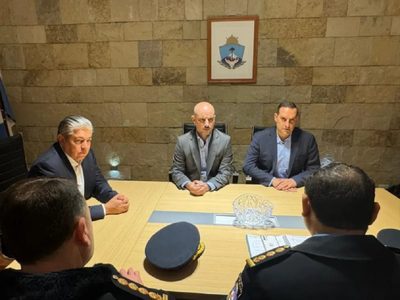 Jefes policiales dieron un informe al gobernador de la búsqueda de Luciana