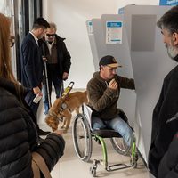 Relevan si espacios públicos y privados son accesibles para personas con discapacidad
