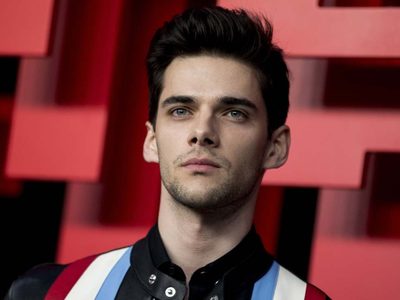 De actor a cantante: Álvaro Rico de "Élite" mostró la última colaboración musical junto a Luna Zuazu
