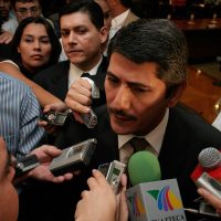 PGR presenta a Alfredo Higuera Bernal como nuevo fiscal del caso Iguala