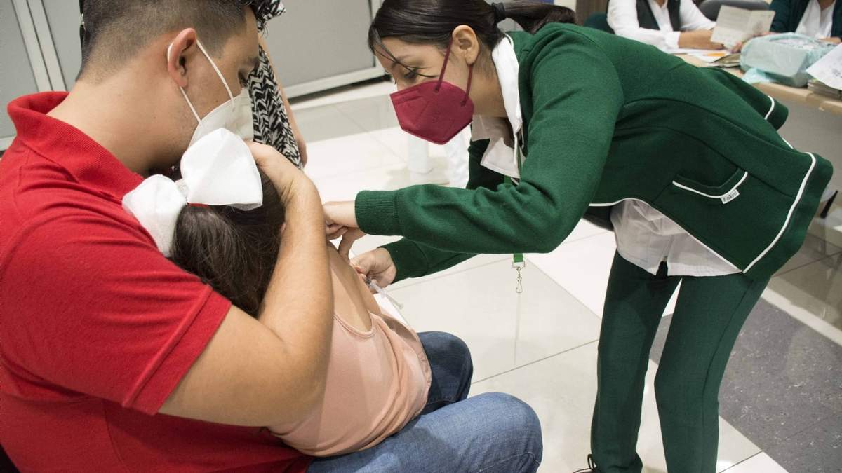 Un millón de menores de 18 años con algún padecimiento serán vacunados contra covid