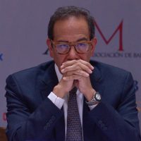 CCE pide a AMLO no obstaculizar importación legal de combustibles
