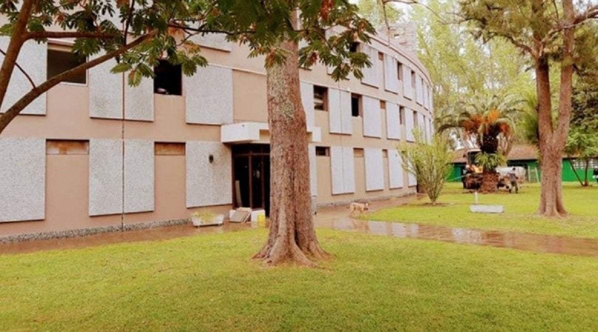 Construirán hospital en un hotel sindical. Fuente:(Twitter)