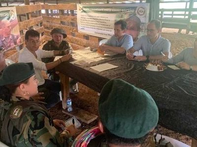 El gobierno de Colombia y las disidencias de las FARC anuncian mesa de diálogo