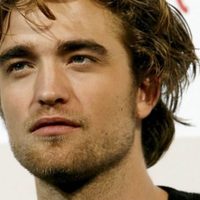 ¿¡Cómo se atreve!?  Robert Pattinson se fue de boca y confesó lo más asqueroso: “Huelo a…”