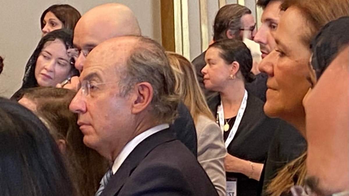 Felipe Calderón y Margarita Zavala en El Vaticano