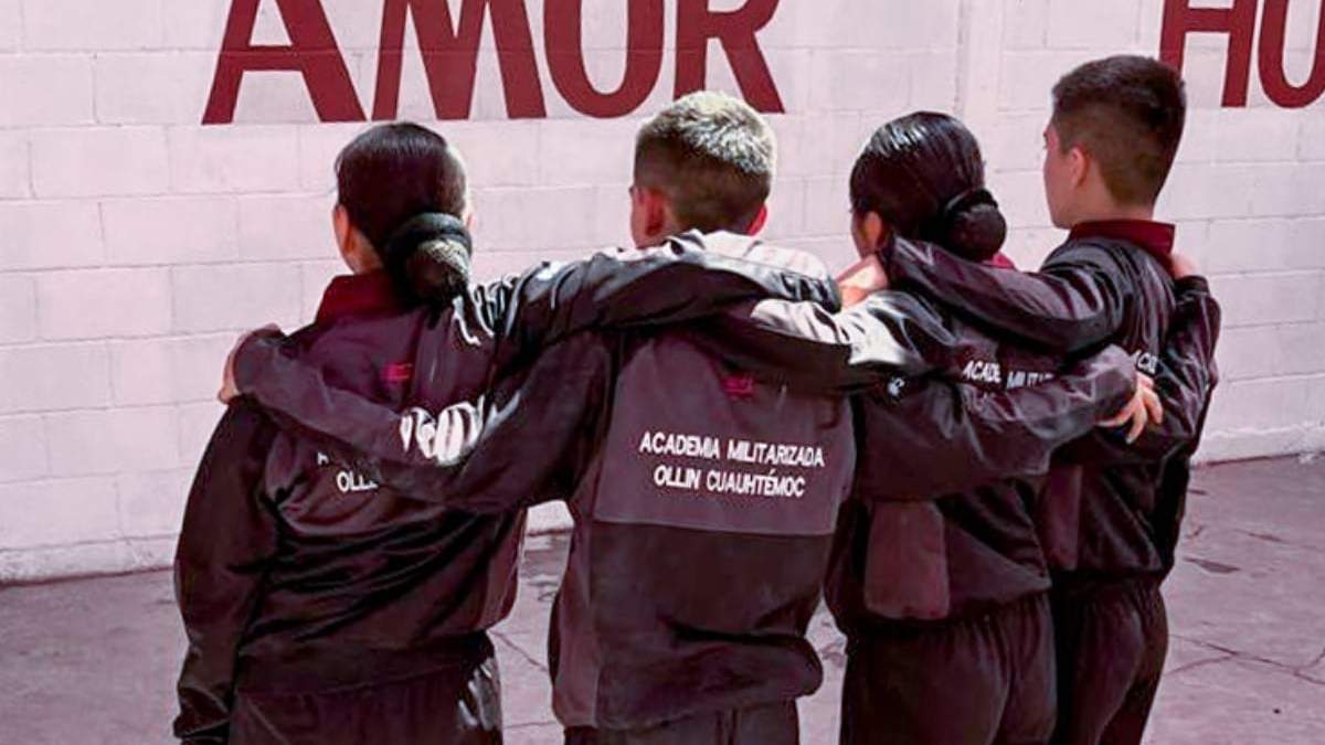Alumnos de la Academia Militarizada Ollin Cuauhtémoc