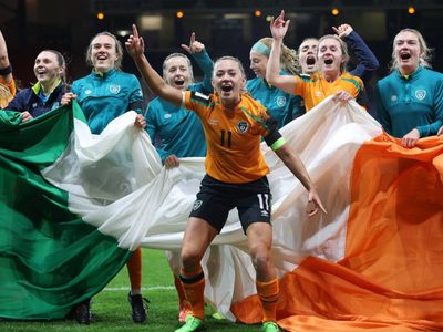 Irlanda pide perdón luego de que su selección femenina cante canciones del IRA