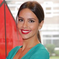 ¡Buena toma! Cristina Pedroche se vuelca a la depilación total con este posteo