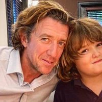 En medio de su drama judicial "Colate" Vallejo Nágera disfruta de su hijo: "Así despertamos"