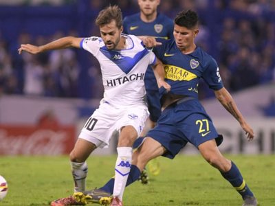 Racing va con todo por un atacante de Vélez