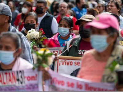 Nombramiento de fiscal especial en caso Ayotzinapa se hizo sin avisar a los padres: Vidulfo Rosales