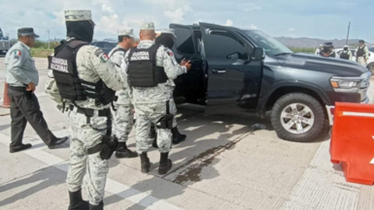 "El Vaquero" portaba armas cortas y viajaba en una camioneta robada