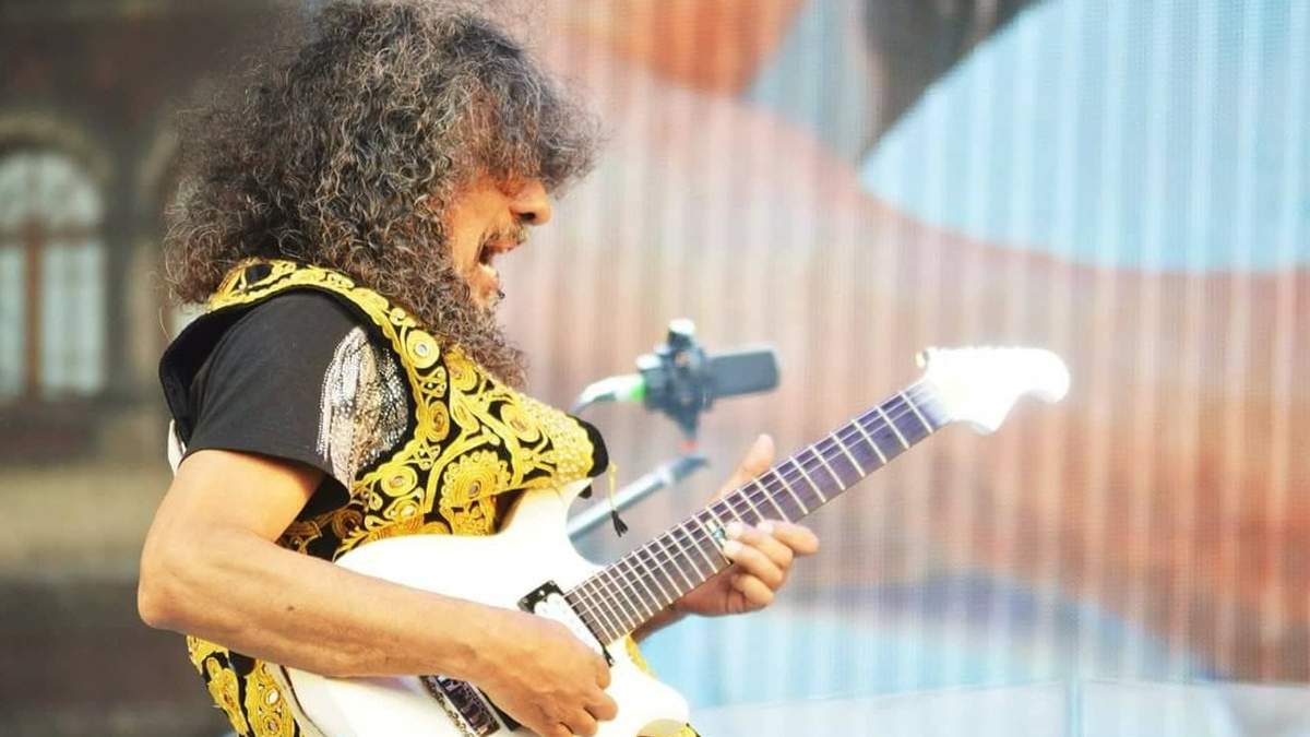 Javier Bátiz. 66 años de trayectoria