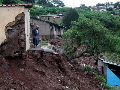Sudáfrica decretó el estado de desastre por las trágicas inundaciones: hay cientos de fallecidos