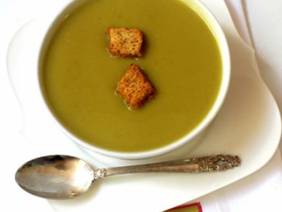 Sopa de arvejas: la receta exprés de Jimena Barón, con pocos ingredientes e ideal para los días fríos
